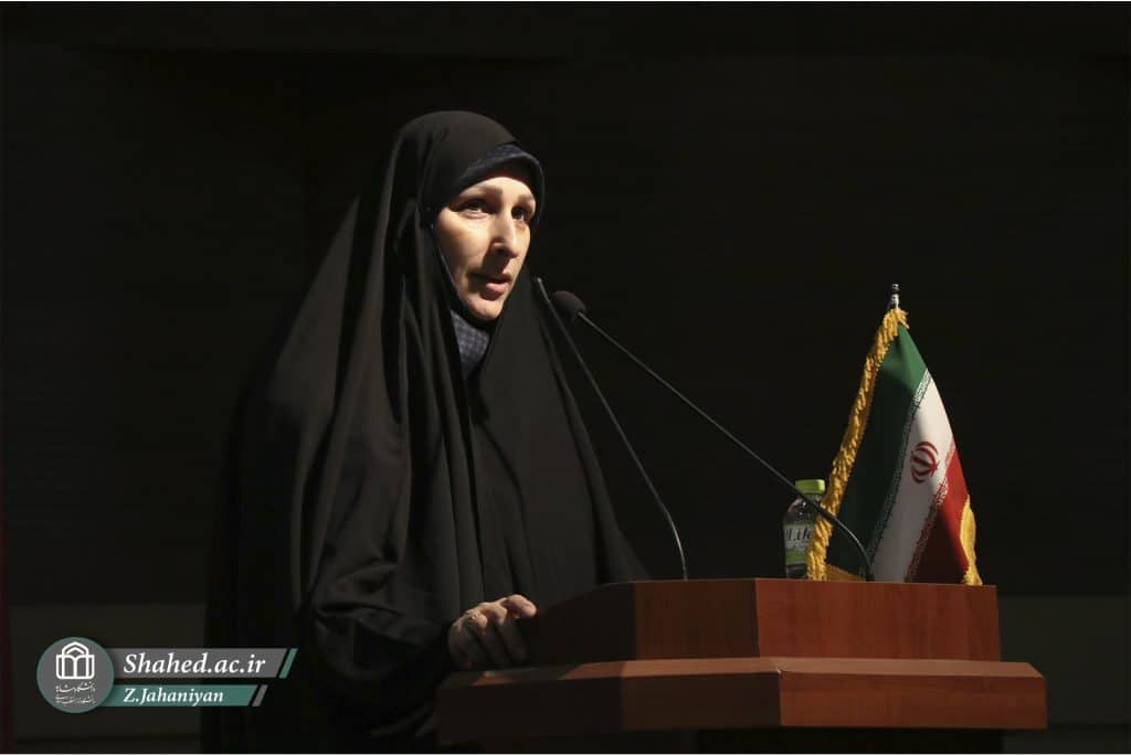 1402-10-17 geramidashte roze madar va shohadaye kerman 02