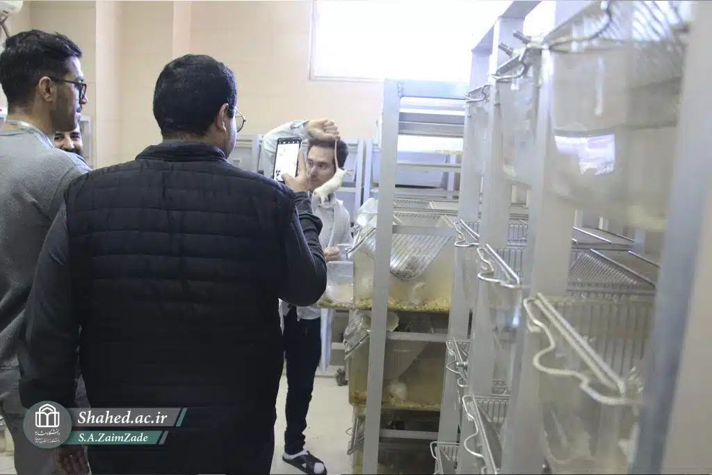 1402-11-02 bazdid Nokhbegan az daneshgahe shahed 17