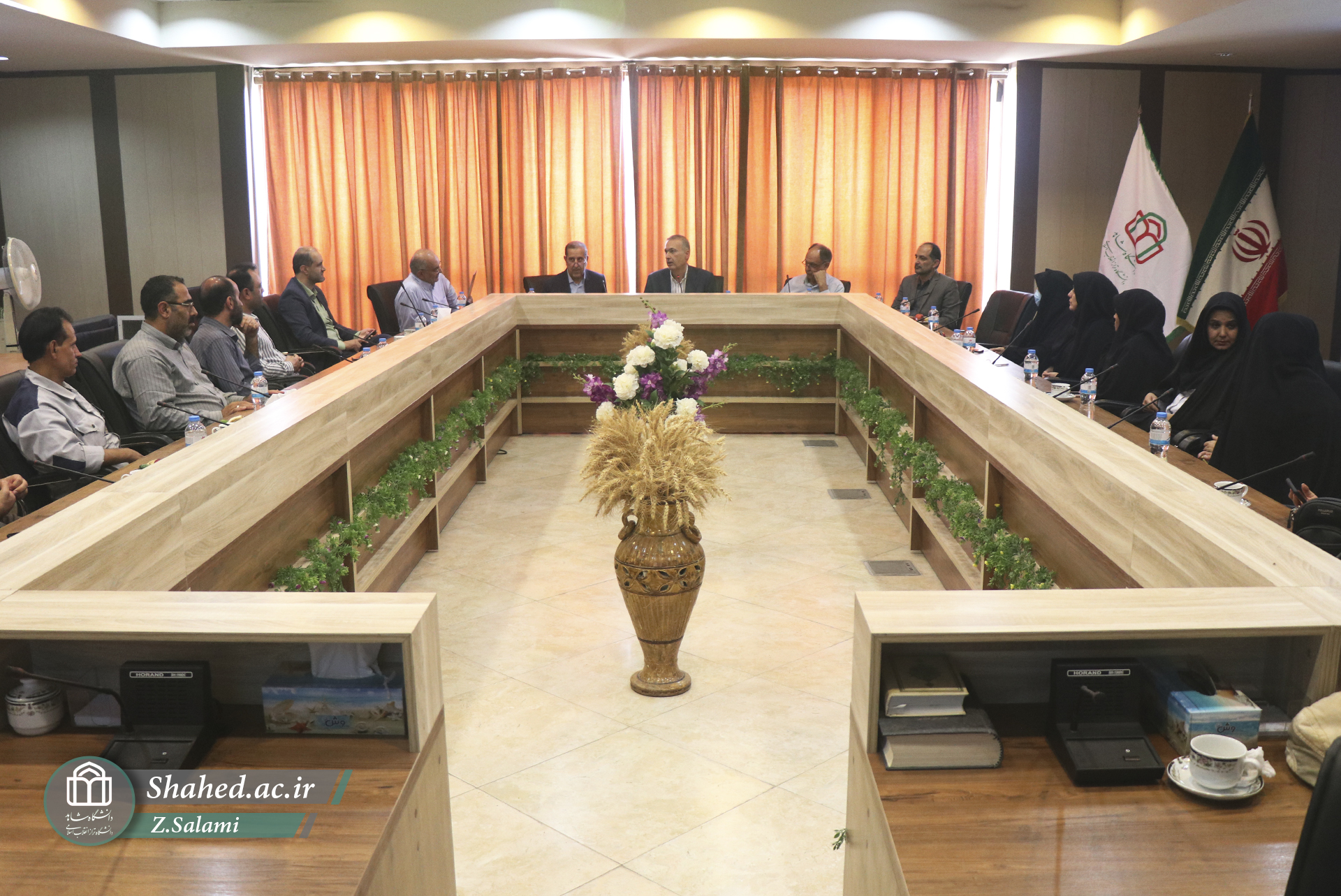1404-06-17 didar ba karkonane keshavarzi 01