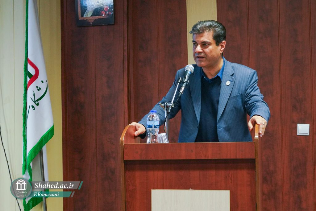 1404-09-25 Hafte Pazhohesh Ensani 10
